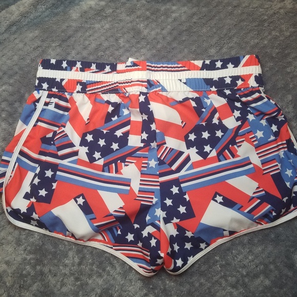 Fabletics Track Shorts - Picture 5 of 6